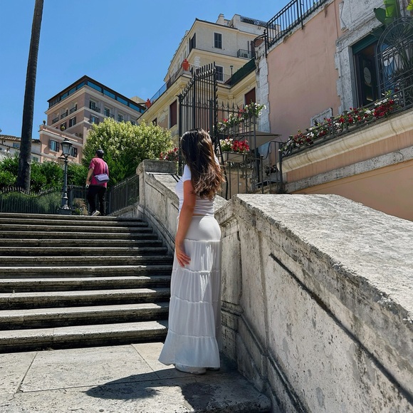 Meet your Posher, Maeghan - Picture 1 of 1